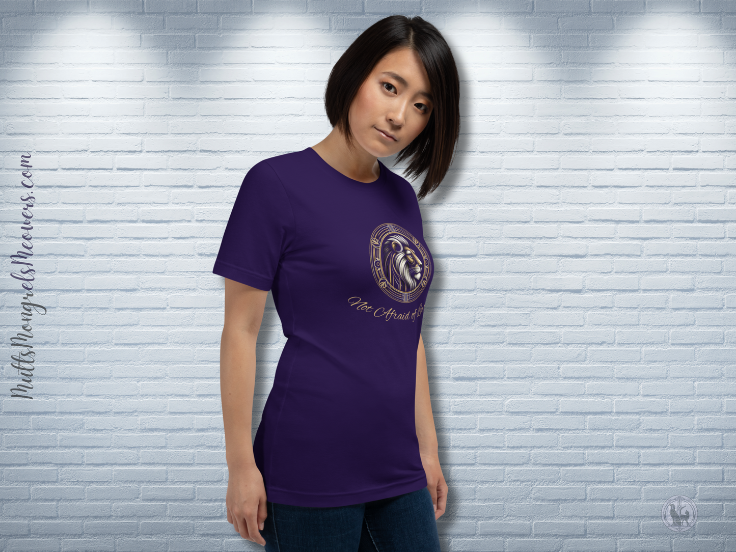 Unisex T-shirt Funny Sarcastic Lion Shirt Astrology Apparel Leo Gift Bold Horoscope Tee Luxury Star Sign Top for Animal Lovers Unique Zodiac